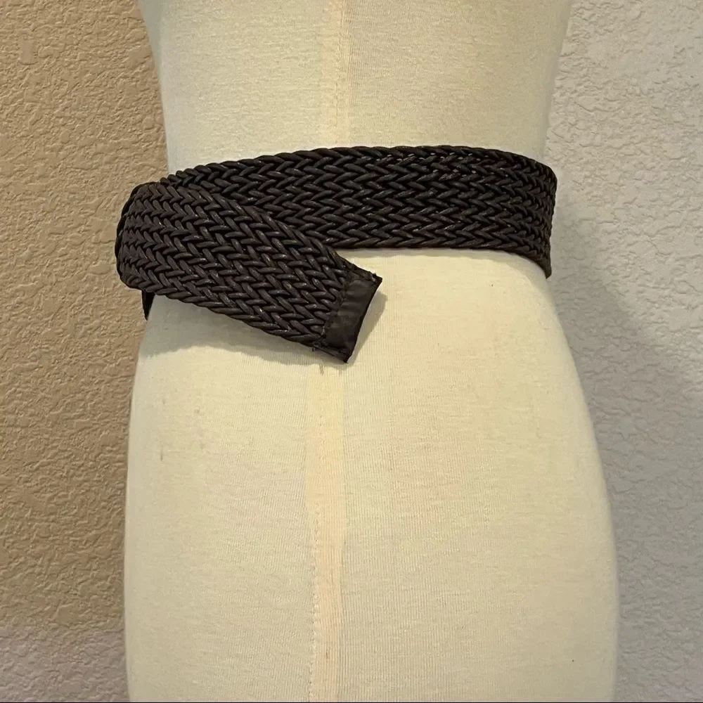 Brown Woven Belt One Size OS S Fits Up To 32” Waist